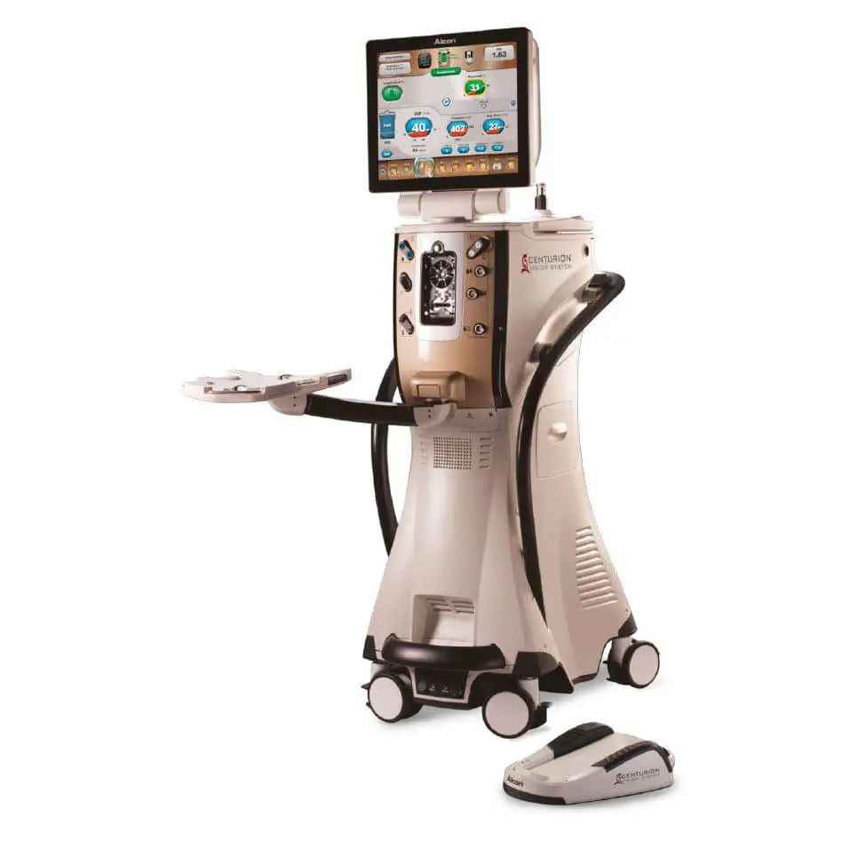 Cirurgia da catarata com implante de lente intra ocular